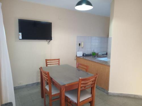 設施, La Ameghino in 康塞普西翁-德爾-烏拉圭