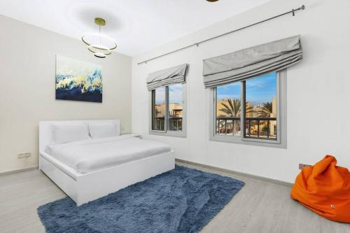 Stylish Dubai Villa Near JBR, Marina, Malls & Metro, Dubai (photo 4)