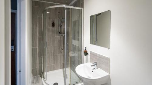 Trivelles Hotel - Manchester - Cross Lane - image 12