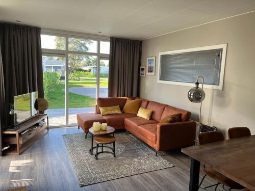Cube 8 - Neues Ferienhaus im Ferienpark am Badesee, Lathum (foto 6)