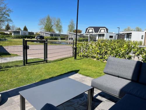 Cube 8 - Neues Ferienhaus im Ferienpark am Badesee, Lathum (foto 7)