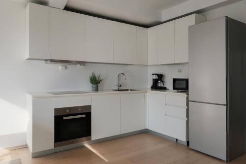 Apartment with View image 3