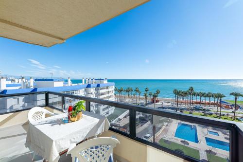 797 HOLIDAY RENTALS - Apartamento en Aloha con vista al Mar - image 2