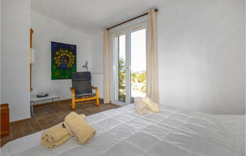 Stunning home in Porticcio w/ WiFi and 4 Bedrooms - image 11