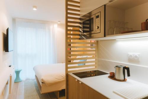 Retractable Bed Studio