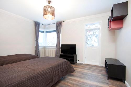 Nordurey Guesthouse - image 9