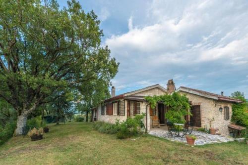 Almond Tree House - Eco Retreat in Torricella in Sabina