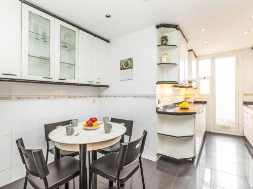 Apartment Sants-Les Corts Galileu by Interhome, Barcelona (fotografie 4)