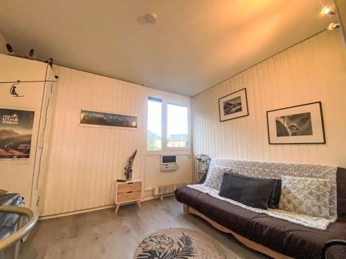 Studio Arve 1 et 2-3 by Interhome in ليه موتيكس