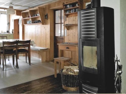 Apartment Adlemsried by Interhome in Boltigen