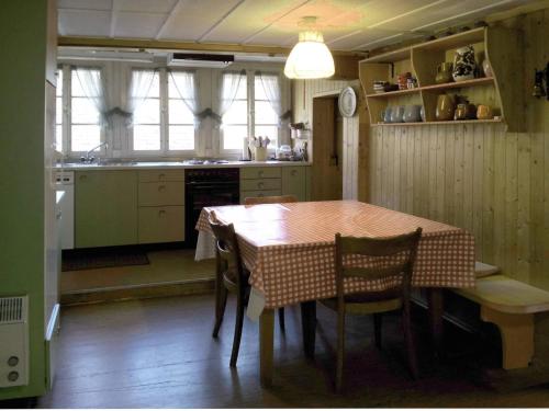 Apartment Adlemsried by Interhome in Boltigen