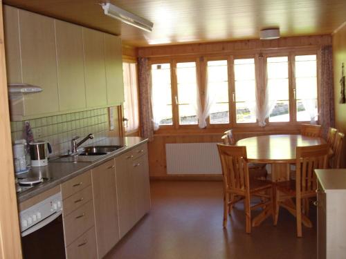 Apartment Bauernhaus Uf dr Flue by Interhome in Achseten