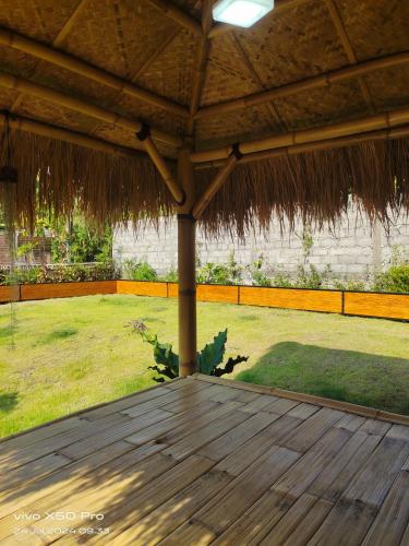 The hidden cliff of North Bali