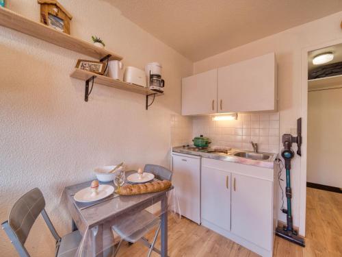 Studio Vostok Zodiaque-80 by Interhome Studio Vostok Zodiaque-80 by Interhome