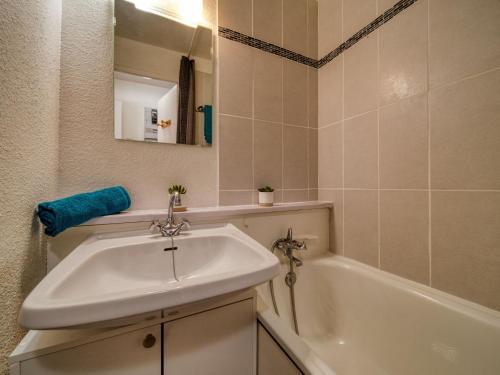 Studio Vostok Zodiaque-80 by Interhome Studio Vostok Zodiaque-80 by Interhome