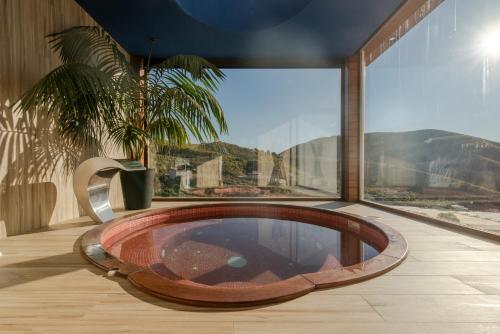 Pezsgőfürdő, RentitSpain - Villa de lujo - Playa Cristal Vista al Mar y Jacuzzi in Itrabo