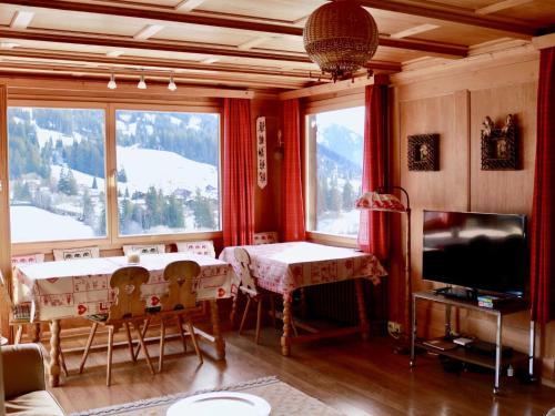  Apartment Sonnenfreude- Chalet by Interhome in Schönried
