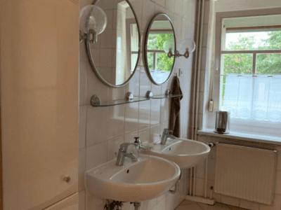 浴室, Zimmervermietung Hoyerswerda in 豪雅斯維爾達