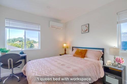 Entire Private 3-Bedroom Home near San Diego Downtown & Beach in National City, USA