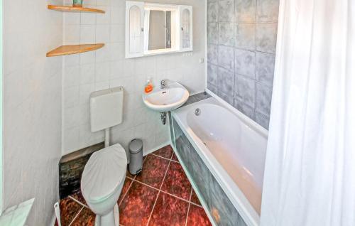 Vannas istaba, Ferienwohnung Mirow Ot Qualzow in Roggentin (Mecklenburgische Seenplatte)