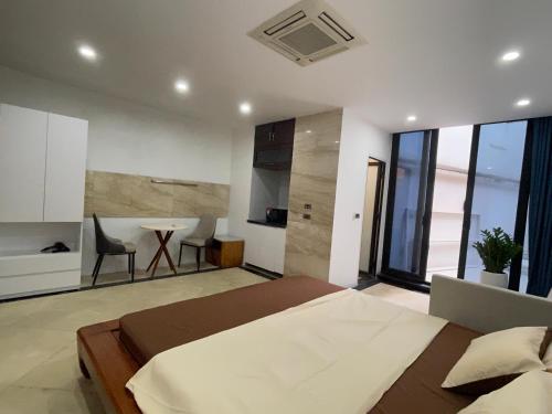 Cozy room close Ho Tay 67111