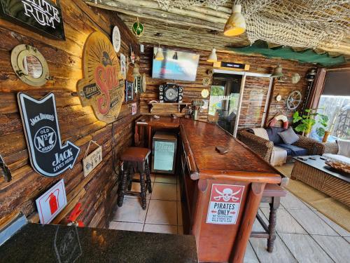 Port Royale Shelly Beach Guest House