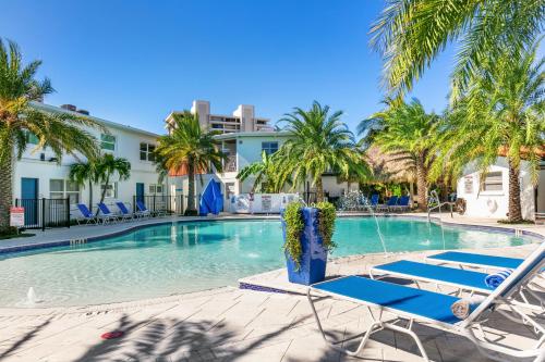 Siesta Key Beach Resort and Suites