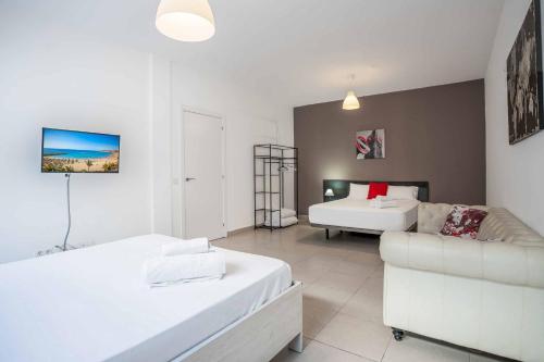 Four-Bedroom Villa image 10