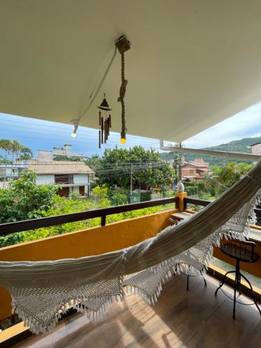 Casa a 40 metros da praia in Ponta das Canas