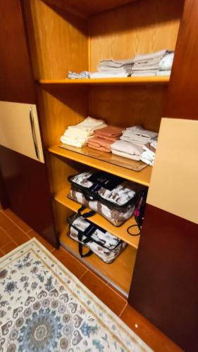 Luxurious 3 room hotel apartment just steps away from North 90th Street offering a perfect blend of comfort and convenience Ideal for families