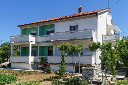Apartments Petar