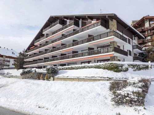  Apartment Marigny Dent-Blanche 9-8 by Interhome, Unterkunft in Crans-Montana