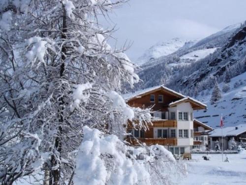 Apartment Amaryllis by Interhome in Saas-Grund, Schweiz