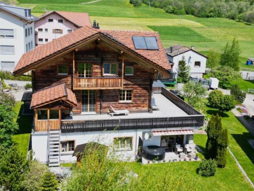  Apartment Chalet Selina by Interhome, Unterkunft in Lenz