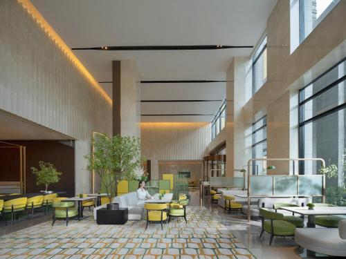 619857875 Holiday Inn Express Chongqing Nanbin Road by IHG