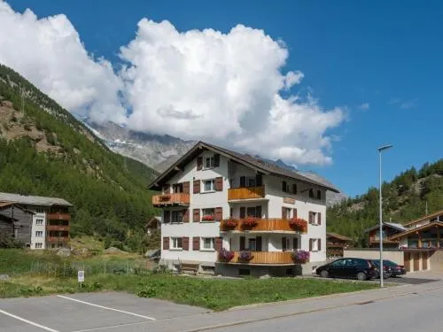 Apartment Haus Bergsonne by Interhome in Saas-Almagell, Schweiz
