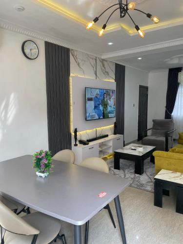 Three-Bedroom Apartment image 10