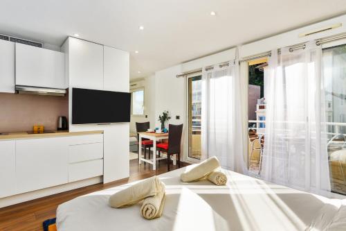 Jardin a fermer - Location saisonnière - Beausoleil