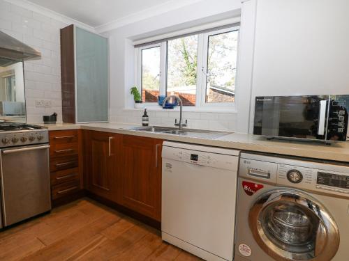 Exterior view, 7 Daltons Place in Arundel