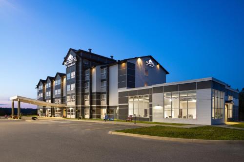 . Microtel Inn & Suites by Wyndham Kirkland Lake