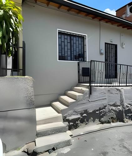 2 huéspedes✓Wifi✓Experiencia Local✓Hermosa✓Central 2 huéspedes✓Wifi✓Experiencia Local✓Hermosa✓Central