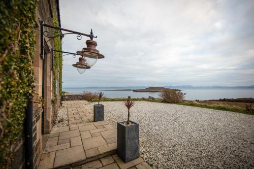 Навколишнє середовище, Flodigarry Hotel and SKYE Restaurant in Айл оф Скай