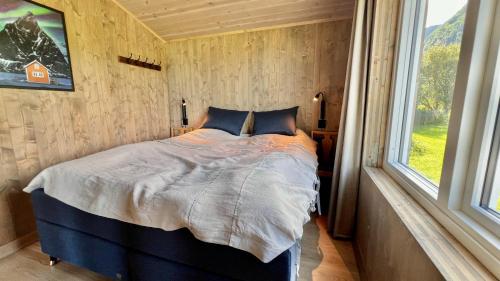 Sandsbu Cabin - Gimsøy Lofoten in Gimsoy