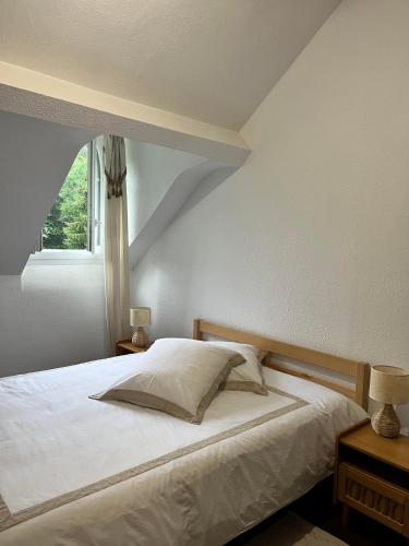 1 double bed, 1 sofa bed
