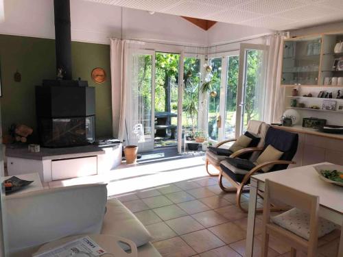 casa ad Avegno con 1500mq di giardino in Avegno