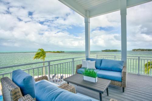New Oceanfront Luxury Home - Unit3 in Marathon, USA