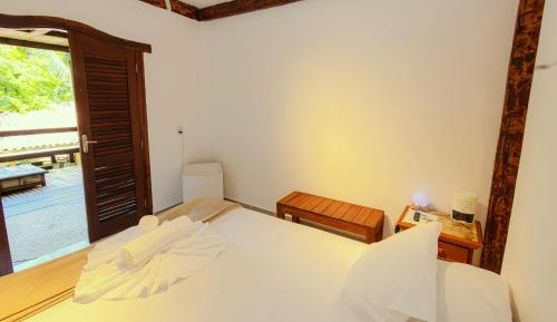 Classic Double Room image 3