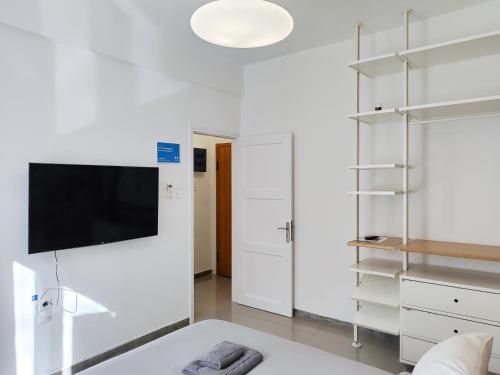 Studio Apartment image 3
