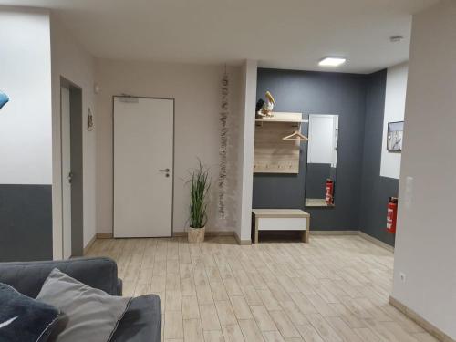 入口, Seestübchen am Herthasee (Seestubchen am Herthasee) in 赫斯特爾