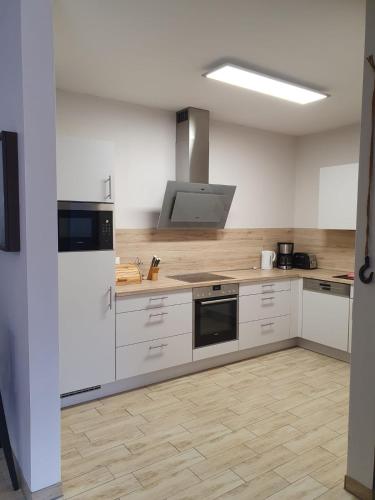 廚房, Seestübchen am Herthasee (Seestubchen am Herthasee) in 赫斯特爾